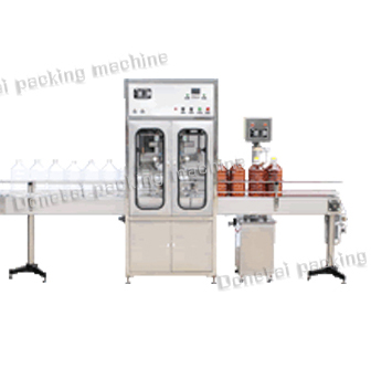 全自動(dòng)茶籽油灌裝機(jī)來襲，你還能淡定么？